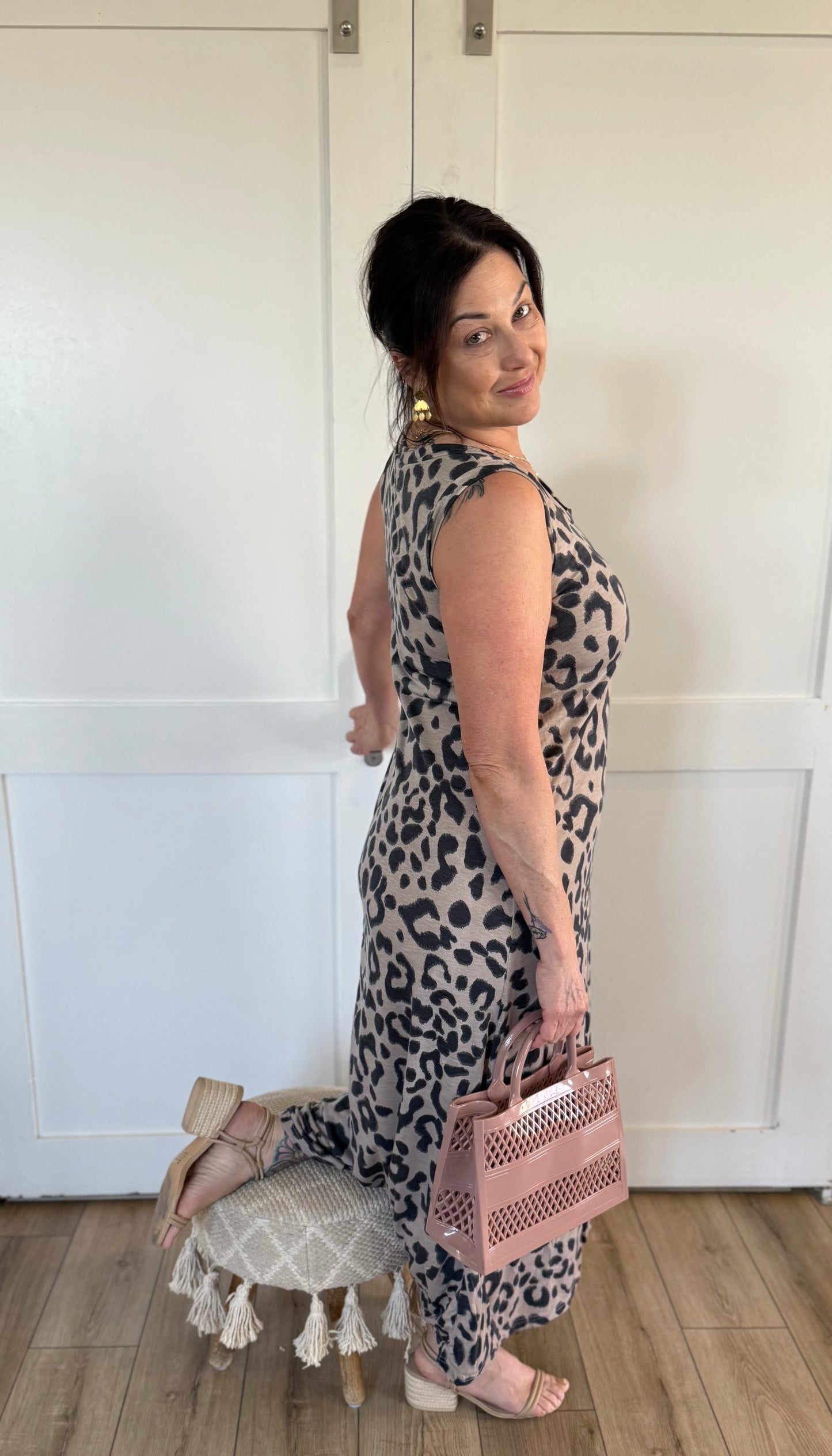 Sleeveless Leopard Maxi Dress