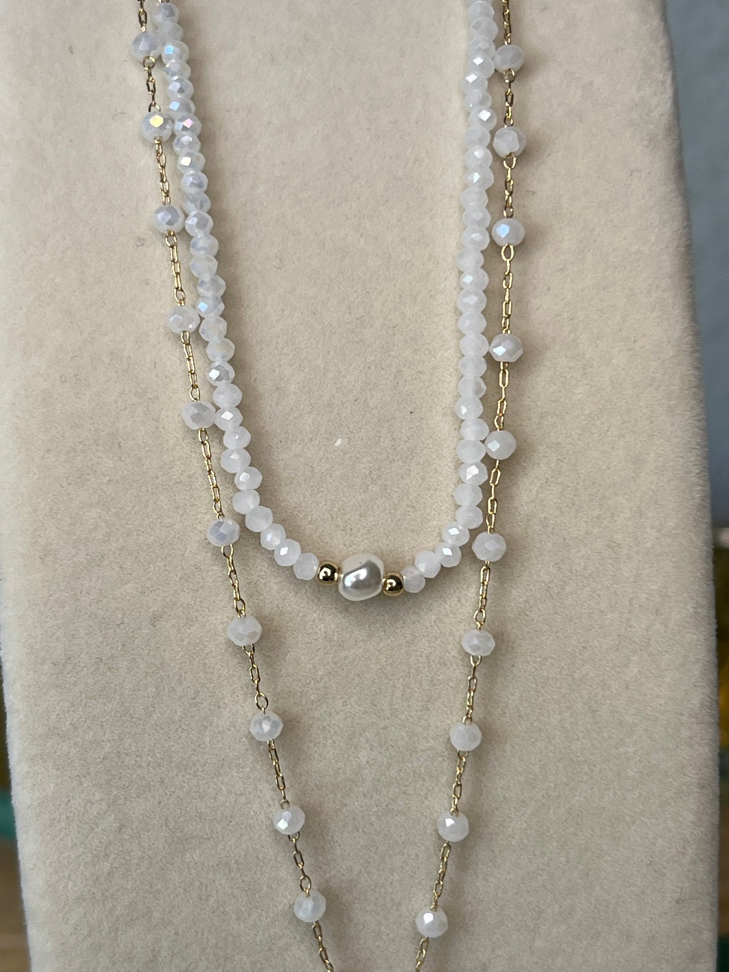 Two Tiered Gold Necklace w/ Shell Charm