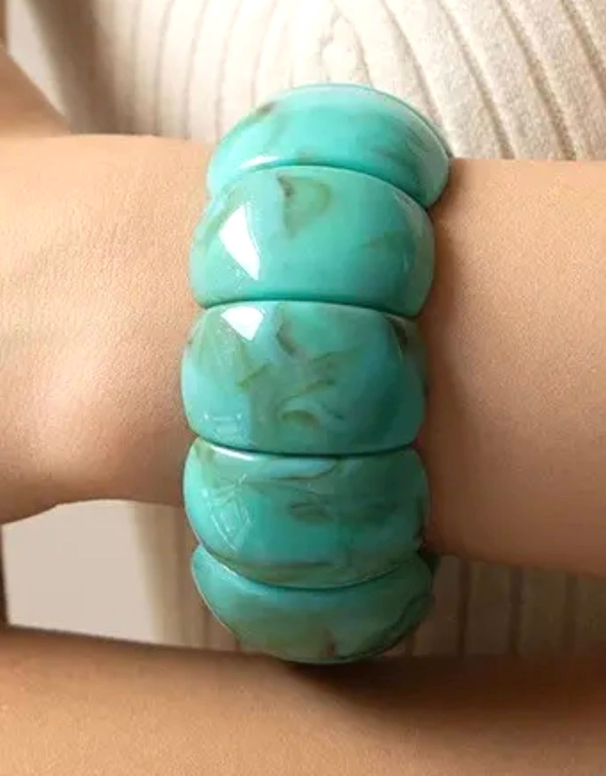 Turquoise Acrylic Stretch Cord Bracelet