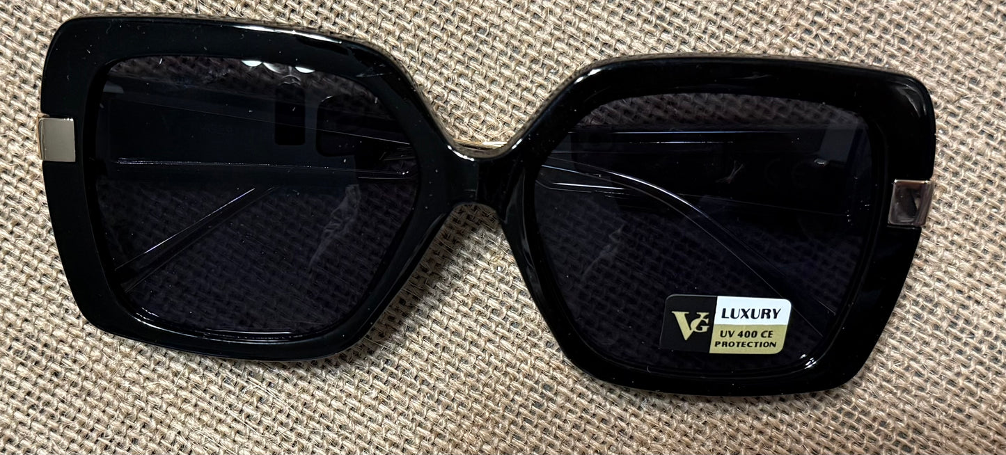 Squared Frame Sunglasses