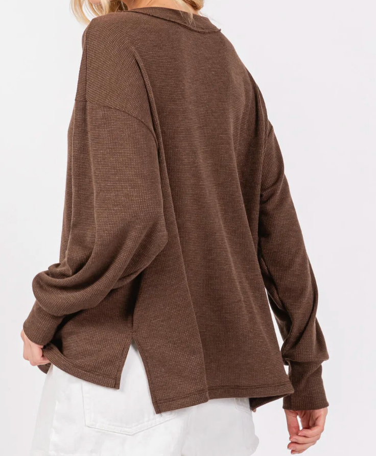 THERMAL V-NECK LONG SLEEVE OVER SIZE TOP.