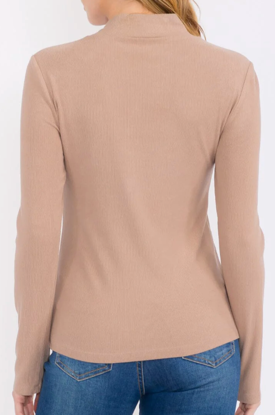 PEARL DETAILED LONG SLEEVES MOCK NECK TOP