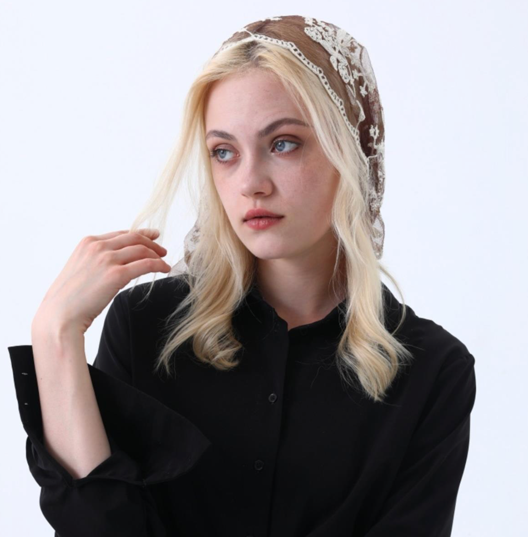 Flora Lace Bandana
